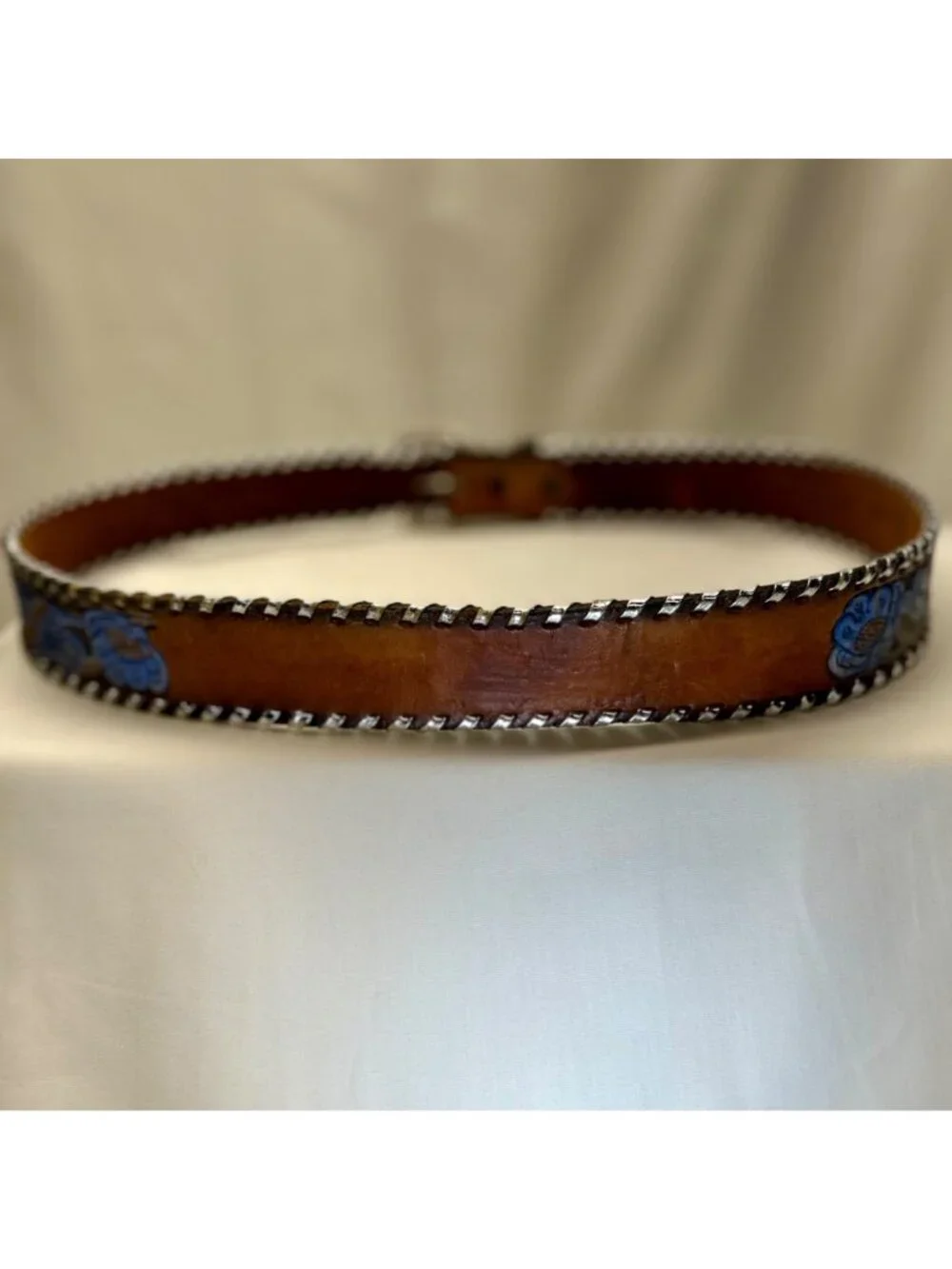 TONY LAMA VNT Leather Belt Blue Floral Tooling Silver Toned Lacing M 40
